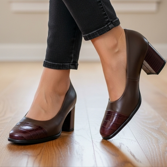 Block Heels - Picture 14 of 16